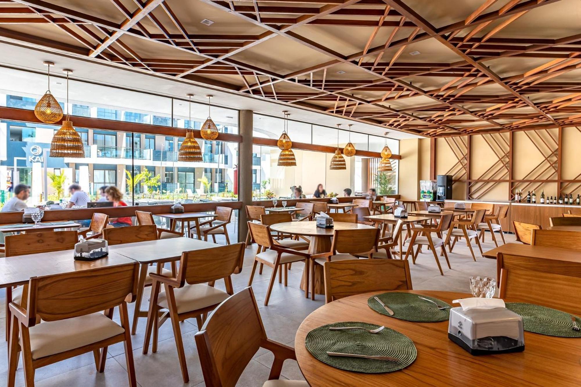 Makia Experience Muro Alto Por Brevelar